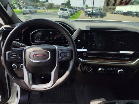 Certified 2024 GMC Sierra 1500 SLE image 10