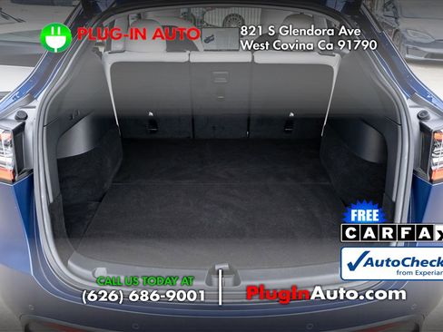 Used 2021 Tesla Model Y Performance image 12