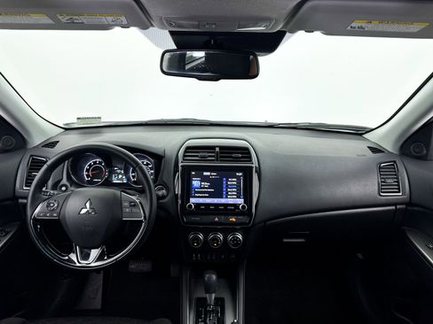 Used 2021 Mitsubishi Outlander Sport SE image 18