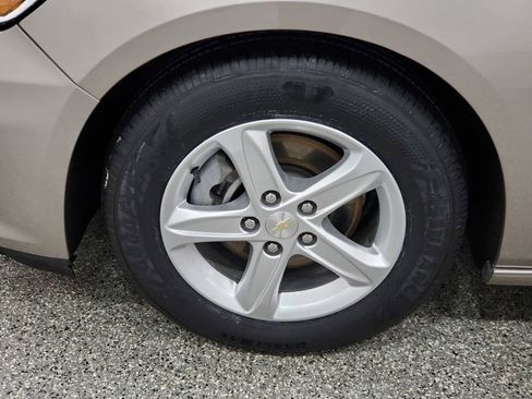 Used 2022 Chevrolet Malibu LS image 8