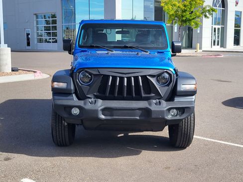 Used 2022 Jeep Wrangler Sport AWD/4WD image 2