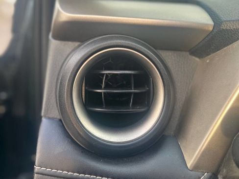 Used 2013 Toyota RAV4 XLE image 13