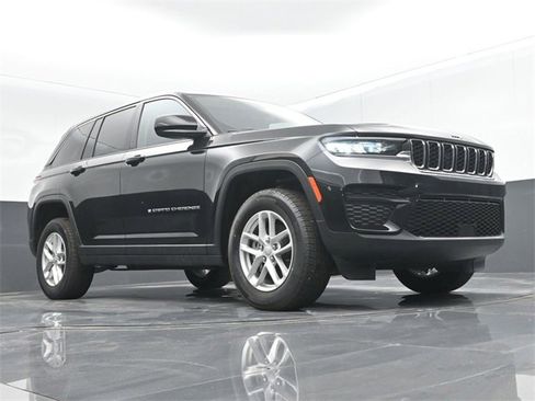 New 2024 Jeep Grand Cherokee Laredo X image 39