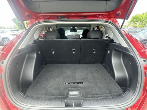 Used 2024 Hyundai Kona SE FWD image 14