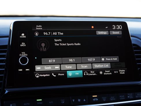 Used 2025 Honda Odyssey Elite image 30