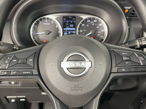 New 2025 Nissan Kicks Play S image 22