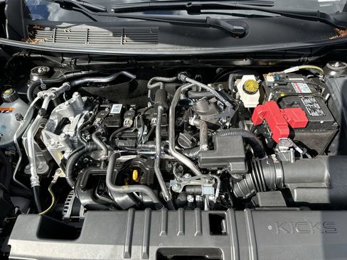 New 2025 Nissan Kicks SV w/ SV Premium Package image 28