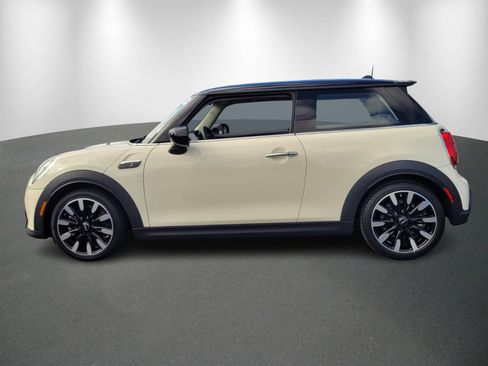 Used 2023 MINI Cooper S image 4