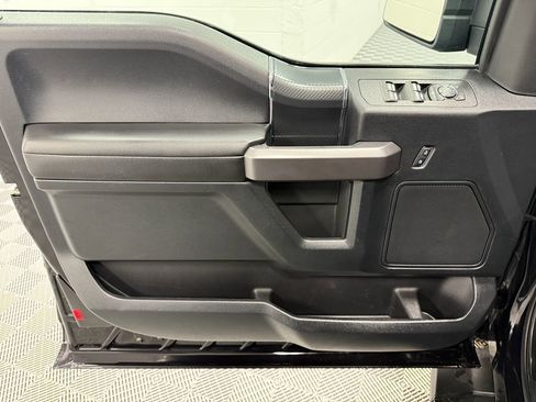 Used 2019 Ford F150 XLT w/ Equipment Group 302A Luxury image 9