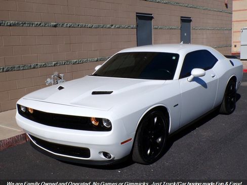Used 2016 Dodge Challenger R/T w/ Blacktop Package image 3