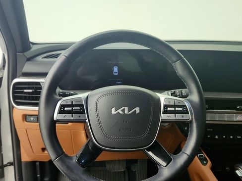 Used 2025 Kia Telluride EX X-Line AWD/4WD image 17
