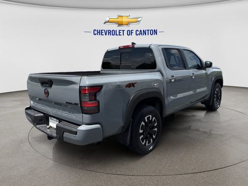 Used 2024 Nissan Frontier PRO-4X w/ Technology Package AWD/4WD image 5