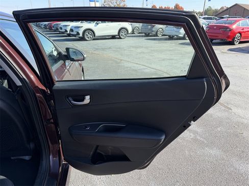 Used 2019 Kia Optima LX image 12