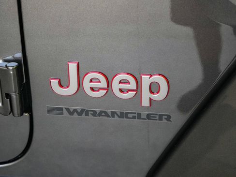 New 2026 Jeep Wrangler Unlimited Rubicon image 9