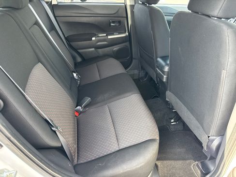 Used 2019 Mitsubishi Outlander Sport SE AWD/4WD image 18