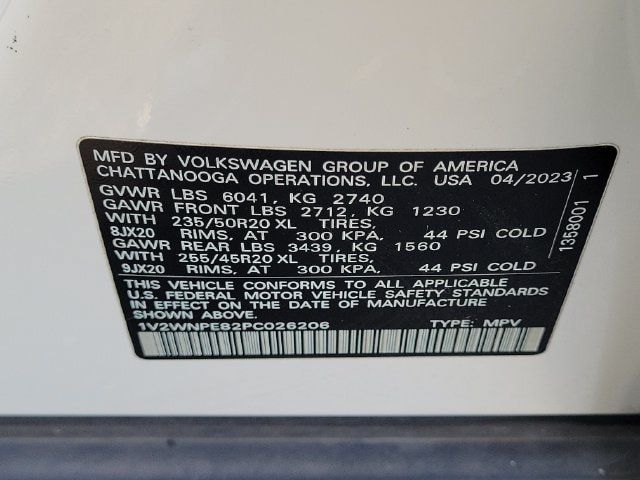 Certified 2023 Volkswagen ID.4 Pro S AWD/4WD image 32