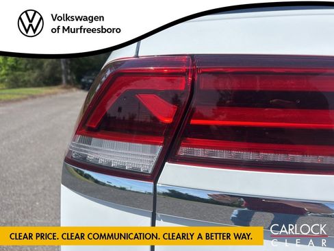 Certified 2023 Volkswagen Atlas Cross Sport SE FWD image 13