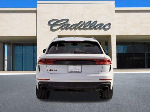 Used 2023 Audi RS Q8 image 4