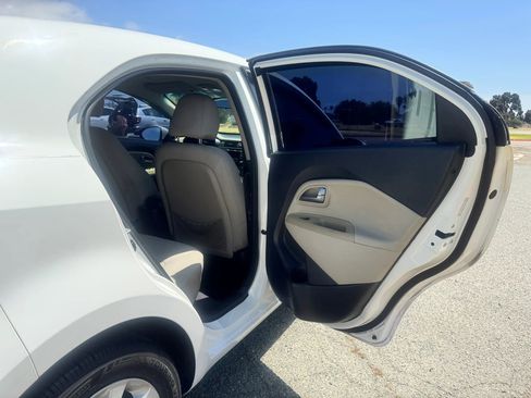 Used 2013 Kia Rio EX w/ Convenience Pkg FWD image 26