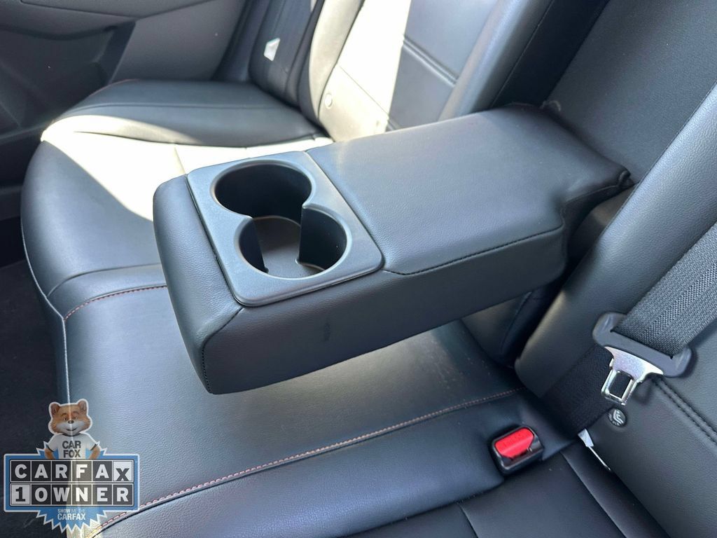 Used 2024 Nissan Sentra SR w/ SR Premium Package FWD image 16