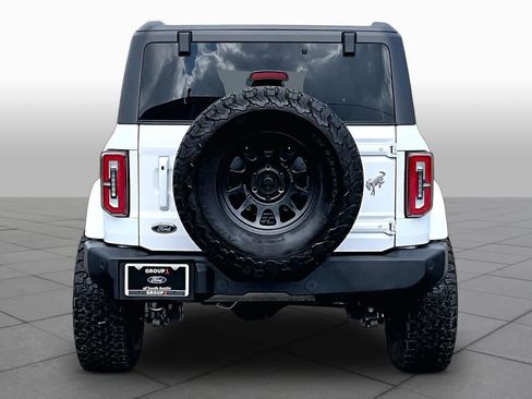 Used 2023 Ford Bronco Outer Banks AWD/4WD image 5