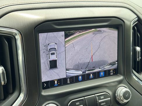 Certified 2022 GMC Sierra 1500 AT4 w/ AT4 Premium Package AWD/4WD image 25