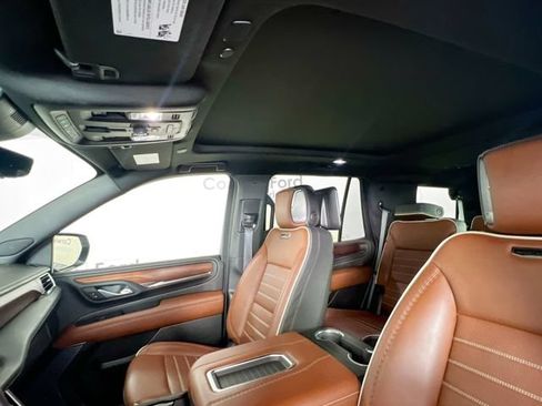 Used 2024 GMC Yukon Denali Ultimate AWD/4WD image 28