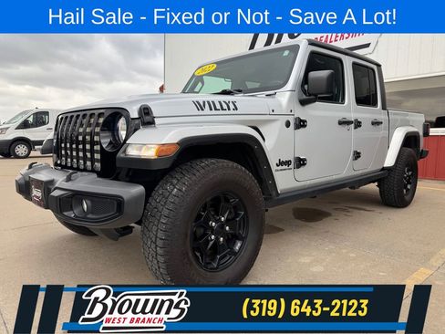 Used 2022 Jeep Gladiator Willys AWD/4WD image 1