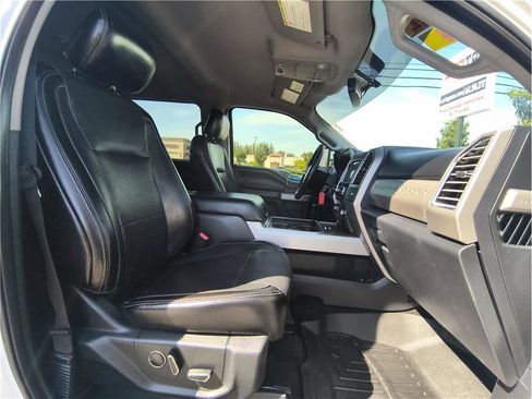 Used 2017 Ford F350 Lariat w/ Chrome Package AWD/4WD image 12