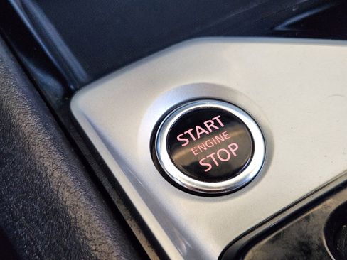 Used 2024 Nissan Altima 2.5 SV image 22