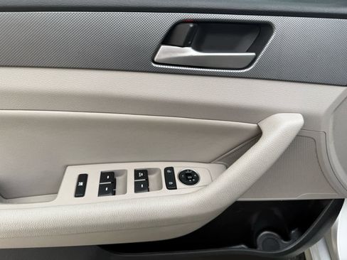 Used 2018 Hyundai Sonata SEL image 10