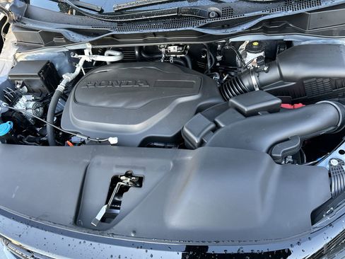 New 2026 Honda Odyssey Elite image 18