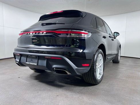 Certified 2023 Porsche Macan Turbo AWD/4WD image 7
