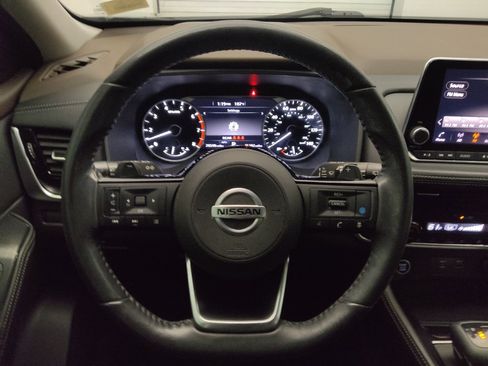 Used 2021 Nissan Rogue SL AWD/4WD image 22
