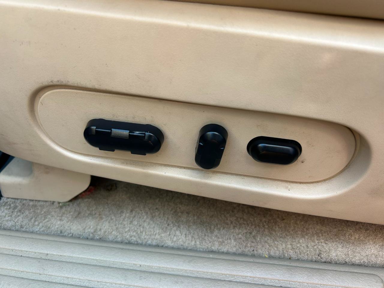 Used 2007 Mercury Mountaineer AWD image 14
