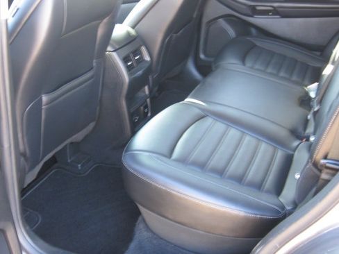 Used 2022 Ford Edge SEL w/ Convenience Package AWD/4WD image 15