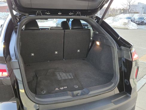 Certified 2025 INFINITI QX55 Essential image 19