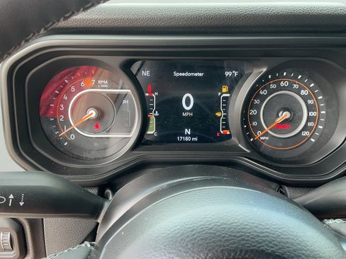 Certified 2025 Jeep Wrangler Unlimited Sport AWD/4WD image 23