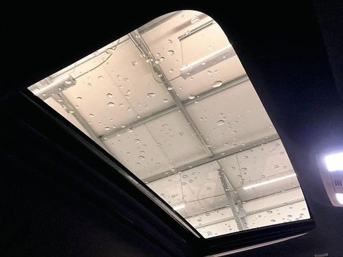 Used 2020 Toyota Tacoma TRD Off-Road image 21