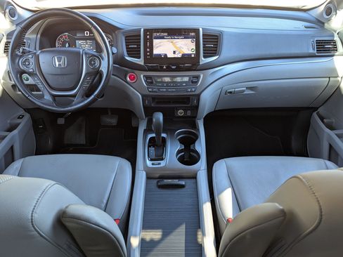 Used 2019 Honda Ridgeline RTL-T image 17