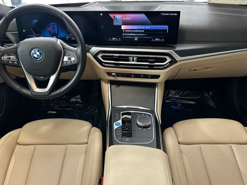 Certified 2023 BMW i4 eDrive40 RWD image 15