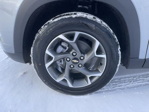 New 2026 Chevrolet Trax LT w/ Driver Confidence Package image 30