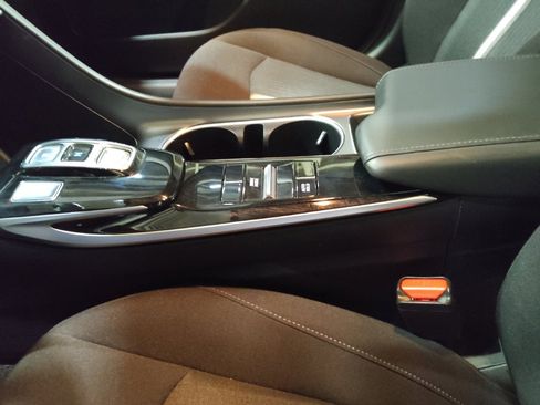 Used 2023 Hyundai Sonata SEL w/ Preferred Accessory Package image 26