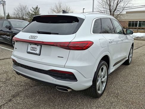 New 2025 Audi Q5 Premium Plus image 4
