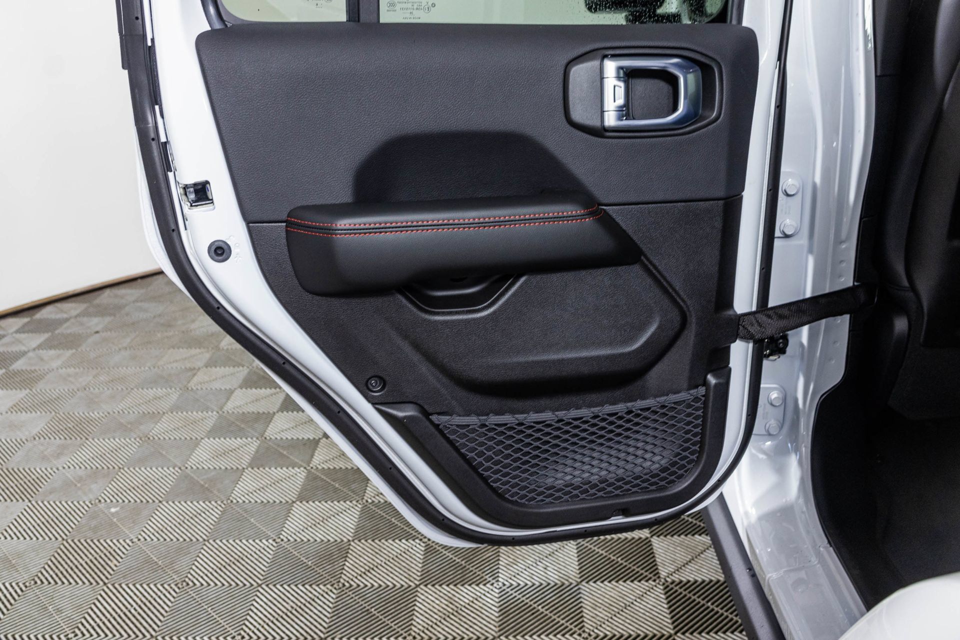 New 2027 Jeep Wrangler Unlimited Rubicon AWD/4WD image 36