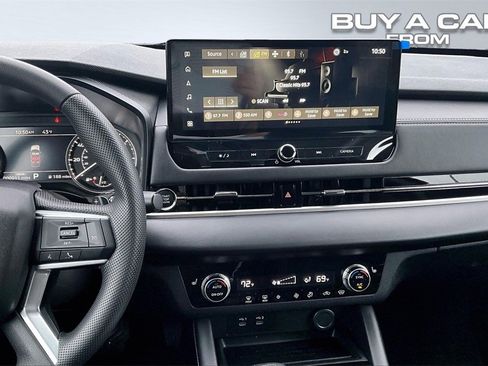 New 2026 Mitsubishi Outlander ES image 7