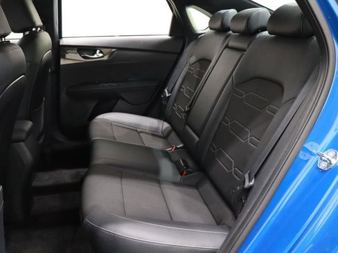 Used 2023 Kia Forte GT-Line image 11