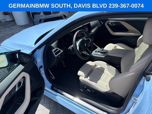 Used 2025 BMW M240i Coupe w/ Premium Package RWD image 13