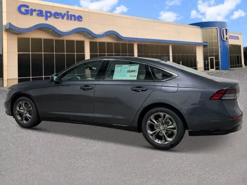 New 2025 Honda Accord EX-L image 2