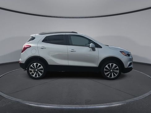 Used 2022 Buick Encore Preferred w/ Safety Package image 9
